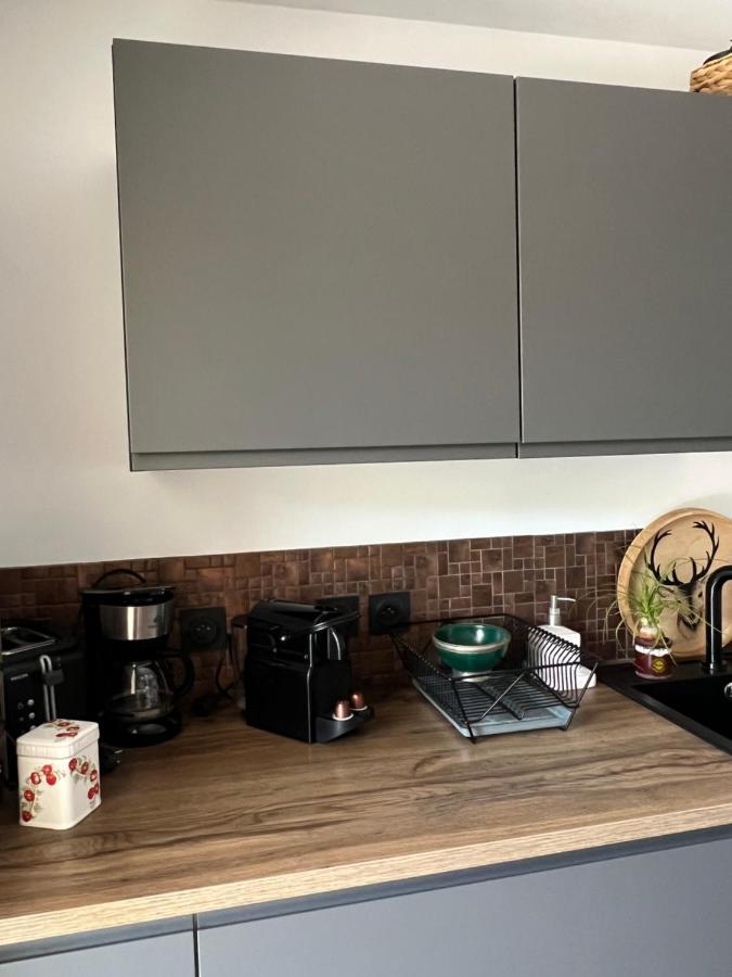 Appartement Entre Village Et Plages. Saint-Cyr-sur-Mer Ngoại thất bức ảnh