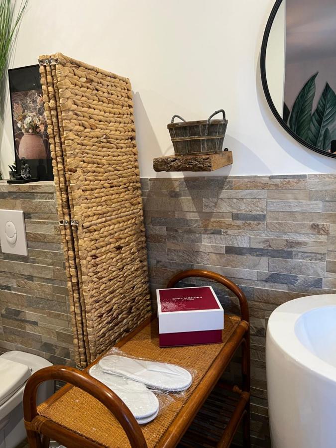 Appartement Entre Village Et Plages. Saint-Cyr-sur-Mer Ngoại thất bức ảnh