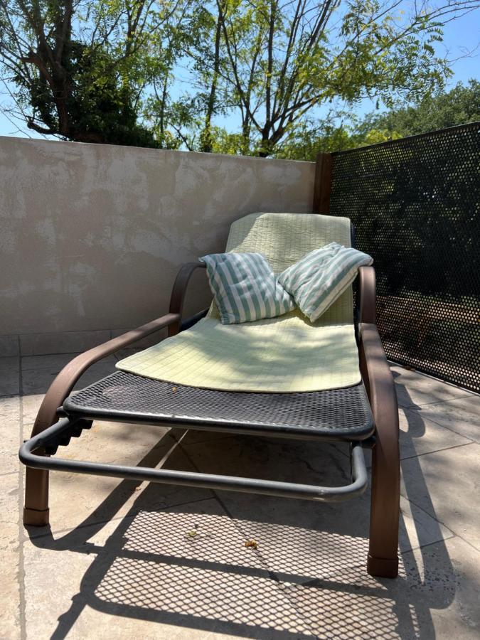 Appartement Entre Village Et Plages. Saint-Cyr-sur-Mer Ngoại thất bức ảnh